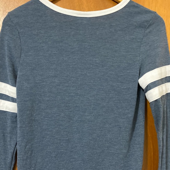 NWOT Good Vibes V Neck Henley Shirt - Picture 4 of 7